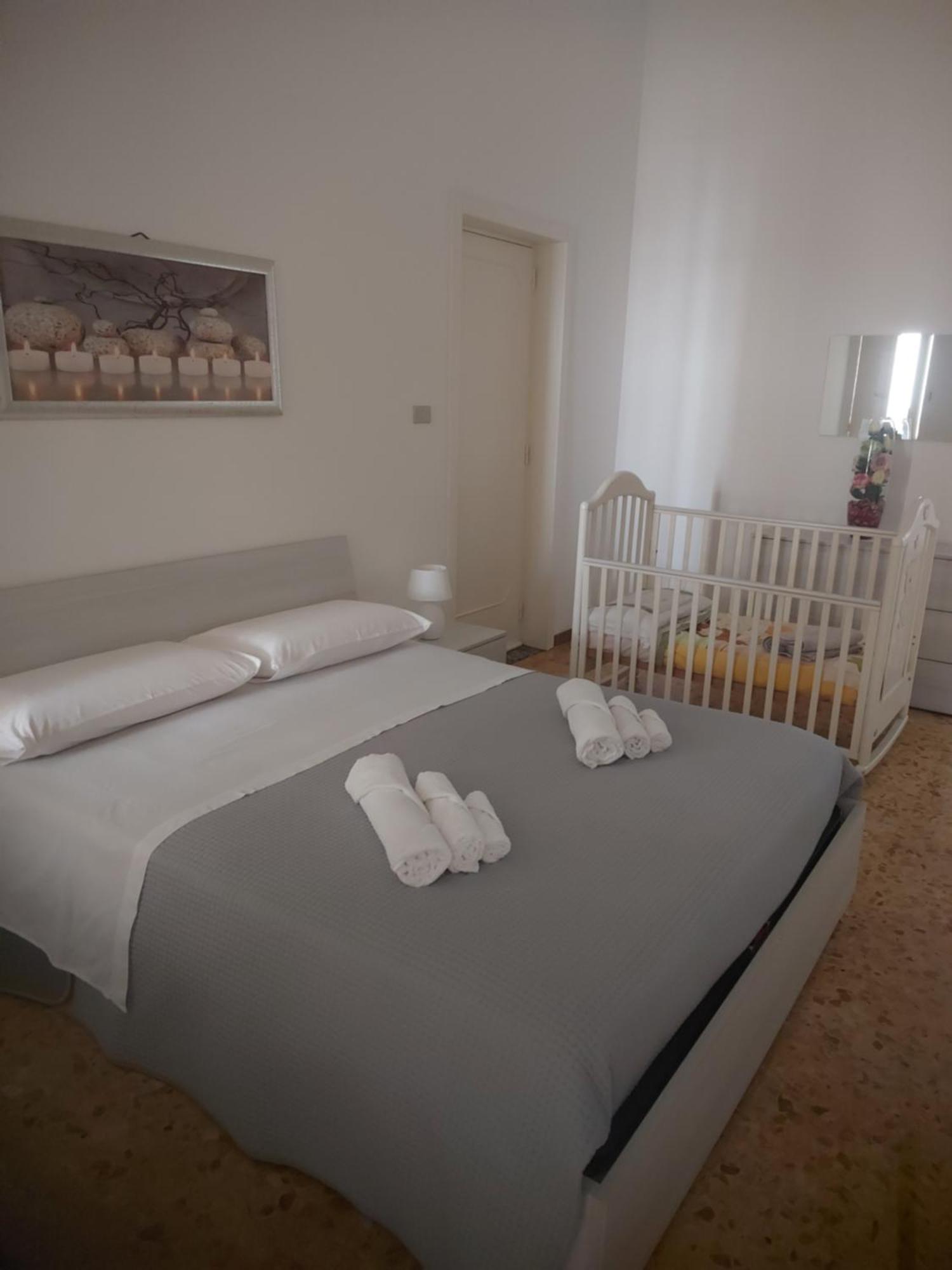 Dimora Male Apartment Сан Пиетро Вернотико Екстериор снимка