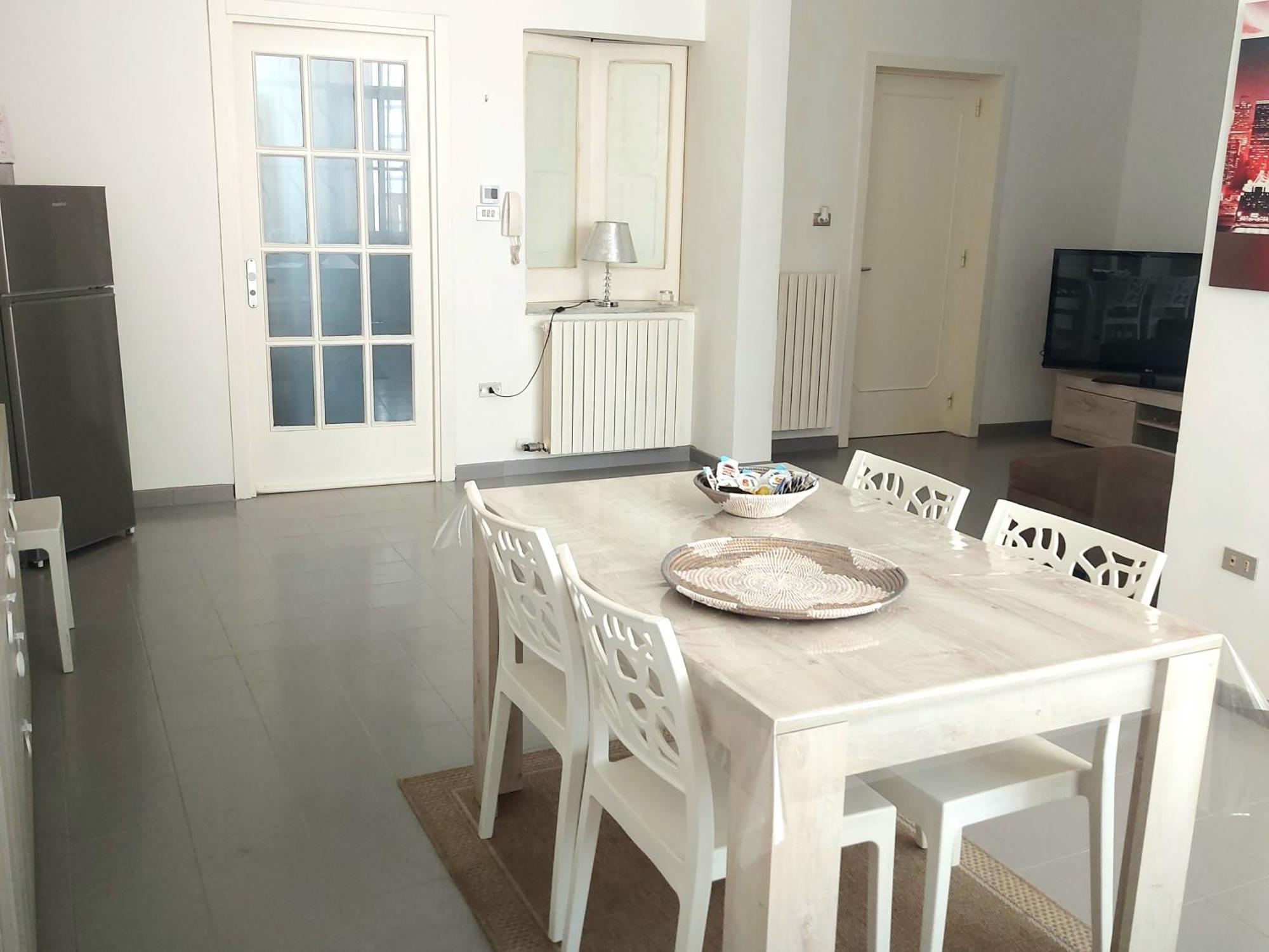Dimora Male Apartment Сан Пиетро Вернотико Екстериор снимка